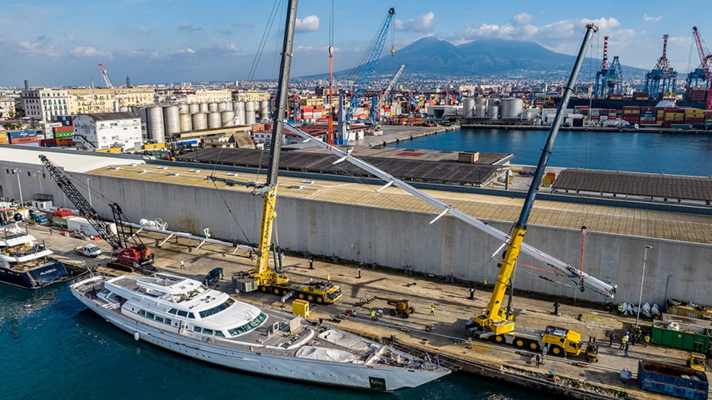 Naples_PSY_Shipiyards_1-3.jpg