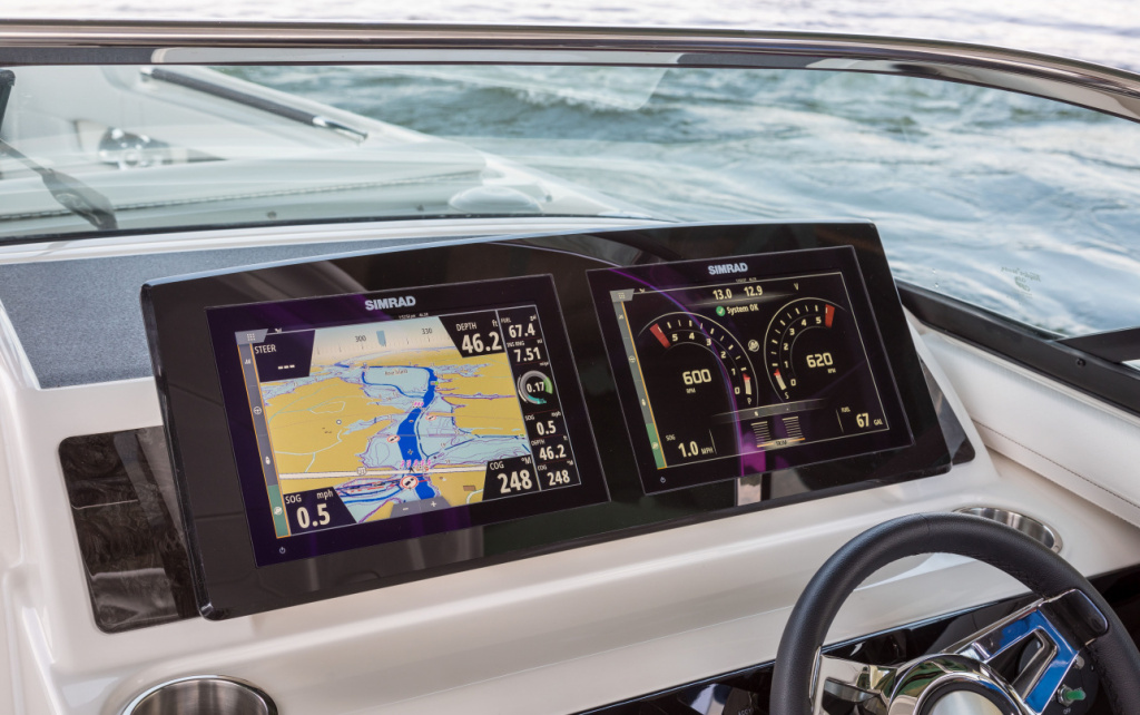 2024_slx_310_slx310_helm_dash_00266.jpg 2024_slx_310_slx310_helm_dash_00266.jpg