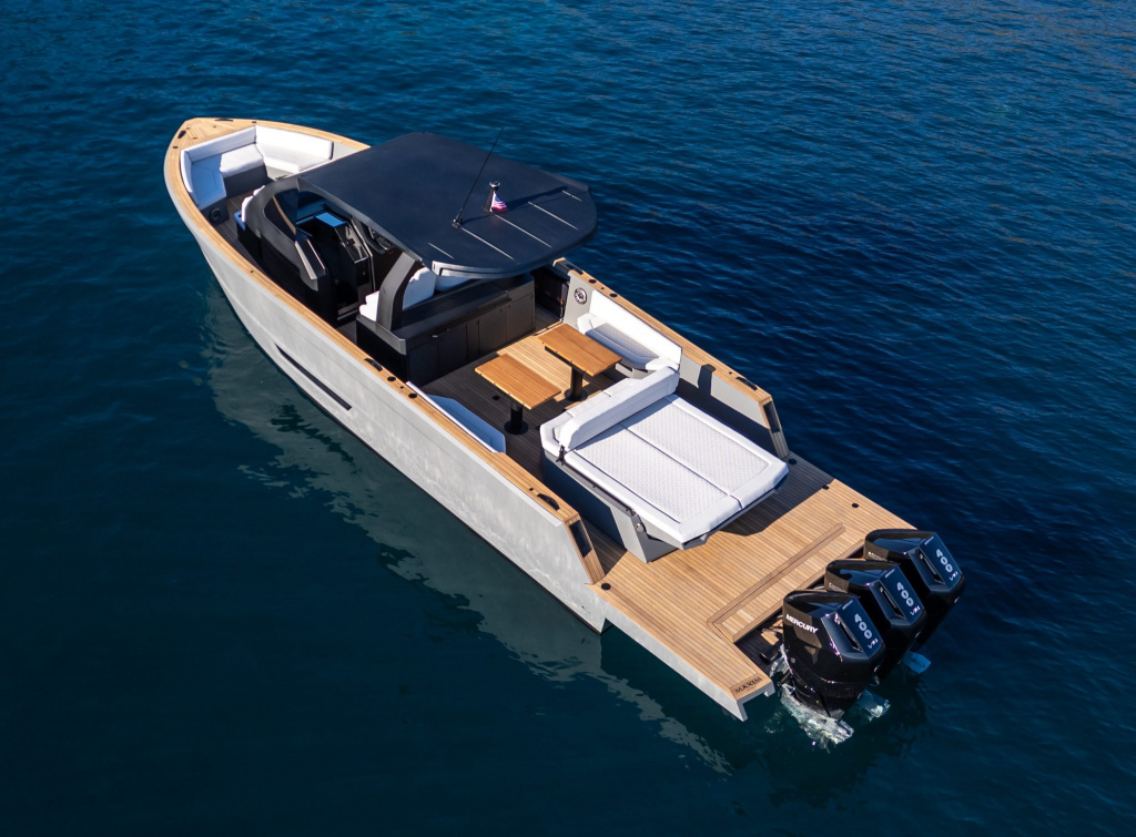 Maxim Yachts Max 44 R.jpg Maxim Yachts Max 44 R.jpg